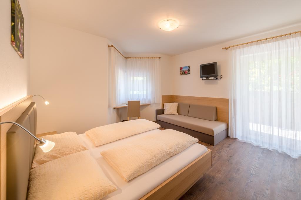 Pension Etschblick B&B Frangarto Zewnętrze zdjęcie